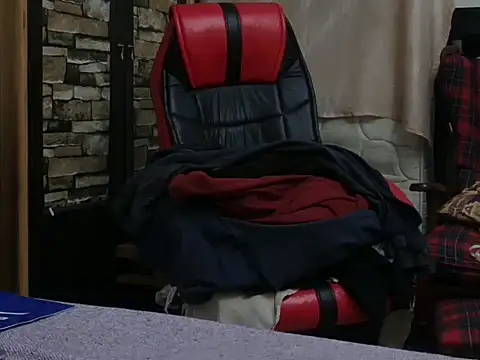 Snapshot of ALPHANDRE chatting on September 15, 2025, 8:09 pm ALPHANDRE online show from September 15, 2025, 8:09 pm
