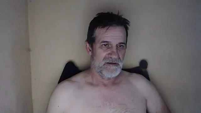 Snapshot of AlexNudo chatting on September 20, 2025, 1:34 pm AlexNudo online show from September 20, 2025, 1:34 pm