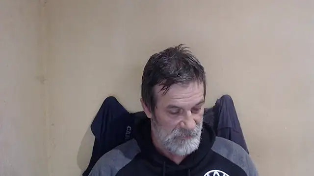 Snapshot of AlexNudo chatting on October 10, 2025, 8:46 am AlexNudo online show from October 10, 2025, 8:46 am