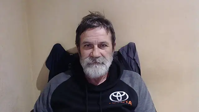 Snapshot of AlexNudo chatting on October 27, 2025, 10:52 am AlexNudo online show from October 27, 2025, 10:52 am