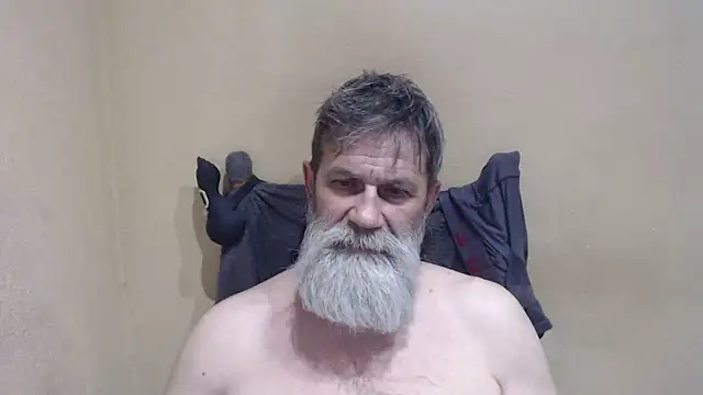AlexNudo online show from May 6, 2026, 4:01 pm