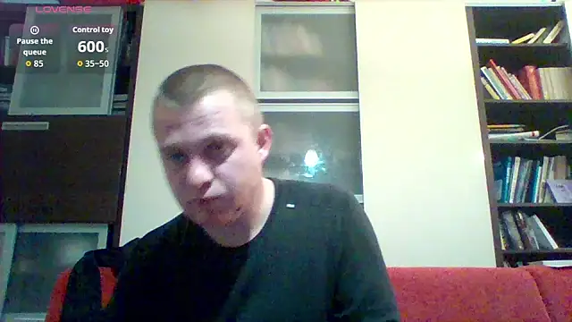 Matttthees online show from November 26, 2025, 9:49 pm