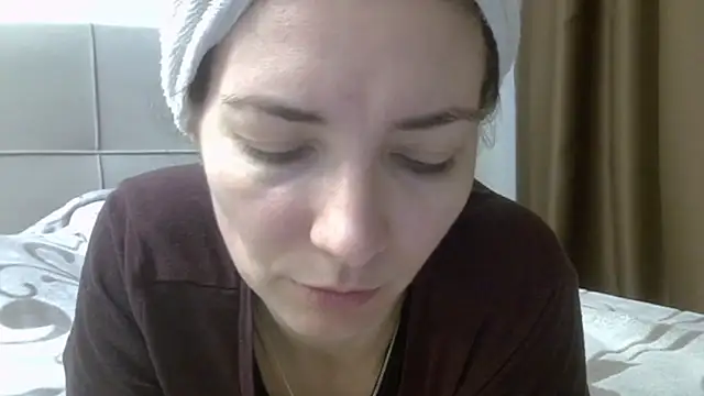 Ashleyspice online show from March 19, 2026, 5:44 am