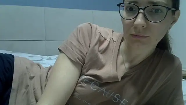 Ashleyspice online show from May 7, 2026, 6:08 am