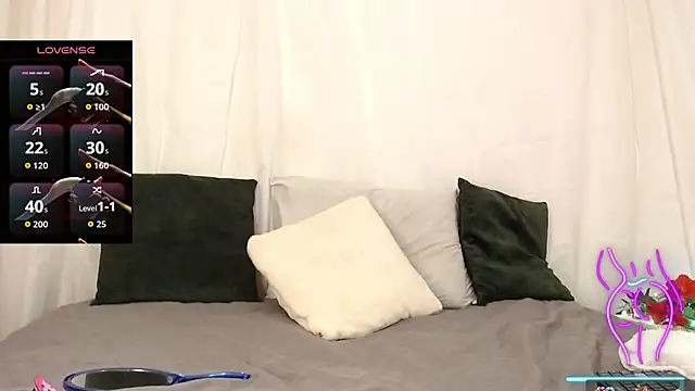 kattyytaylor online show from October 22, 2025, 2:12 am