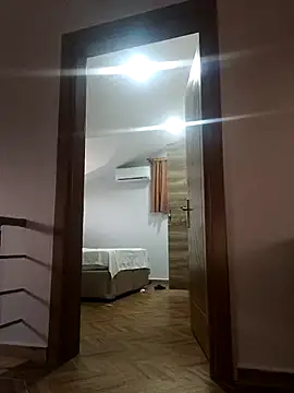 Bellydancerhot online show from October 22, 2025, 3:01 pm