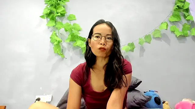 Snapshot of loveley_jenny chatting on October 19, 2025, 12:00 am loveley jenny online show from October 19, 2025, 12:00 am