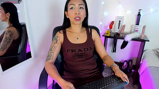 Snapshot of Tracy_lambo chatting on October 2, 2025, 3:57 am Tracy lambo online show from October 2, 2025, 3:57 am