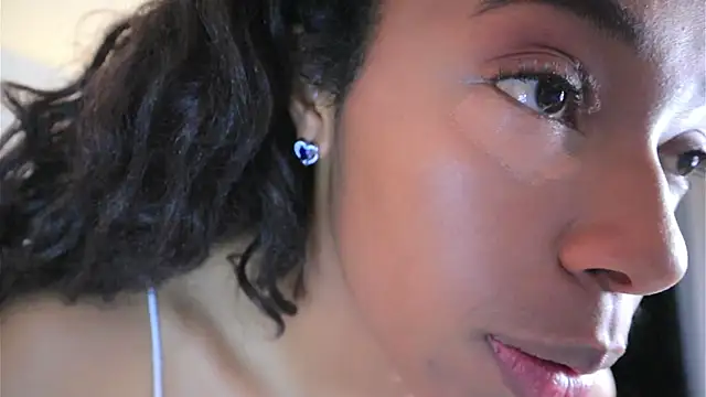 Snapshot of Valeriestyle chatting on March 20, 2026, 3:44 am Valeriestyle online show from March 20, 2026, 3:44 am