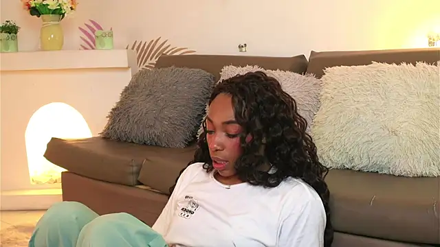 Snapshot of Valeriestyle chatting on March 25, 2026, 4:51 am Valeriestyle online show from March 25, 2026, 4:51 am