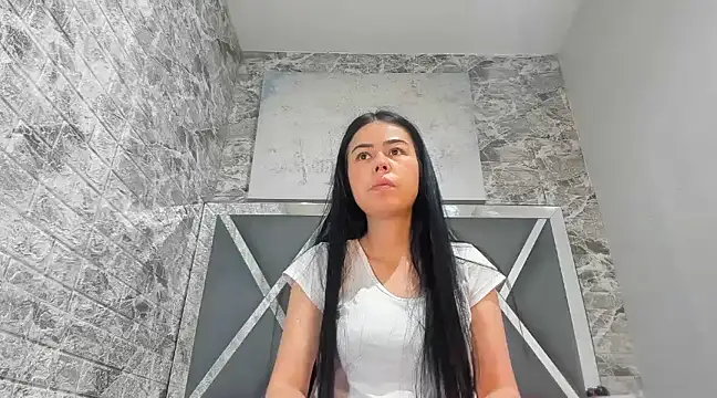 ArianaSmith69 online show from January 30, 2025, 7:48 pm