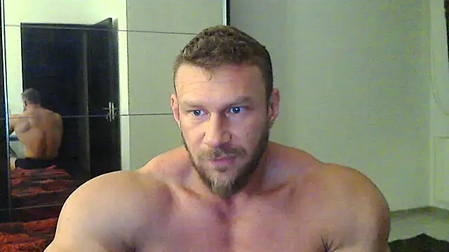 Snapshot of muscularkevin chatting on December 5, 2024, 4:42 am muscularkevin online show from December 5, 2024, 4:42 am