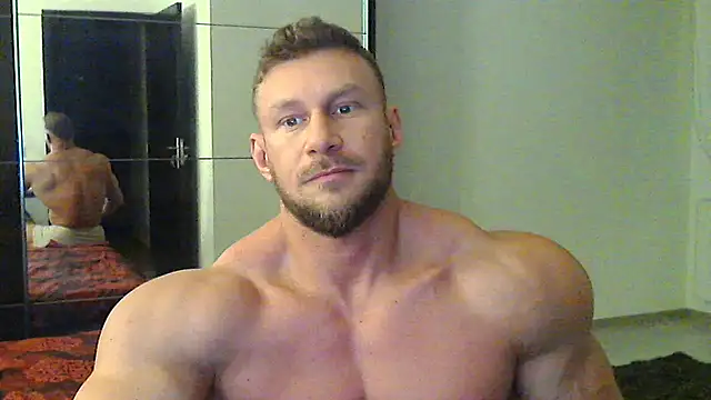 Snapshot of muscularkevin chatting on December 10, 2024, 2:06 pm muscularkevin online show from December 10, 2024, 2:06 pm