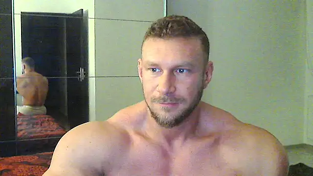 Snapshot of muscularkevin chatting on December 11, 2024, 4:49 am muscularkevin online show from December 11, 2024, 4:49 am