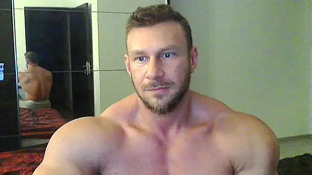 Snapshot of muscularkevin chatting on December 21, 2024, 1:32 pm muscularkevin online show from December 21, 2024, 1:32 pm