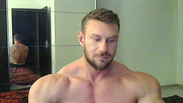 Snapshot of muscularkevin chatting on December 25, 2024, 1:09 pm muscularkevin online show from December 25, 2024, 1:09 pm