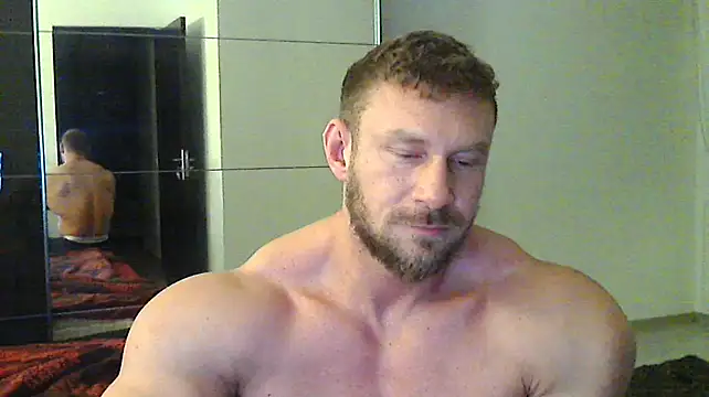 Snapshot of muscularkevin chatting on December 26, 2024, 5:04 am muscularkevin online show from December 26, 2024, 5:04 am