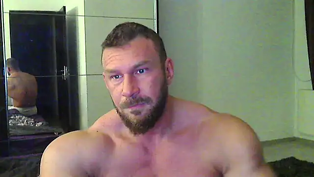 muscularkevin online show from April 14, 2026, 3:23 am