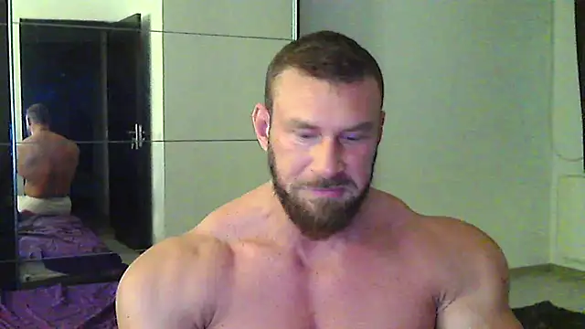 Snapshot of muscularkevin chatting on May 14, 2026, 3:46 am muscularkevin online show from May 14, 2026, 3:46 am