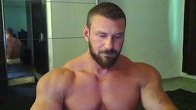 Snapshot of muscularkevin chatting on July 16, 2026, 3:07 pm muscularkevin online show from July 16, 2026, 3:07 pm