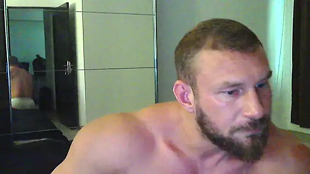 Snapshot of muscularkevin chatting on August 3, 2026, 1:16 pm muscularkevin online show from August 3, 2026, 1:16 pm