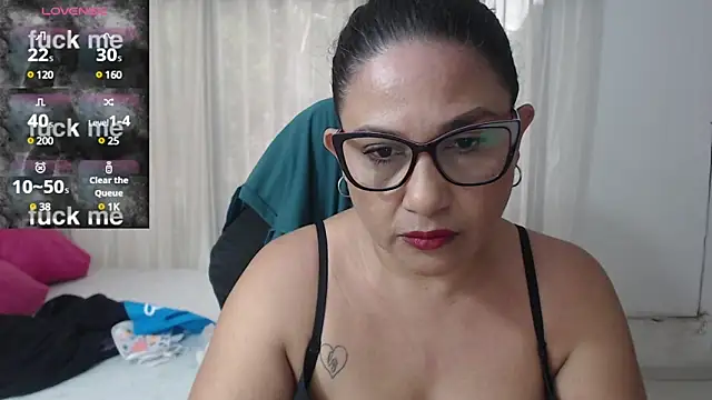 Snapshot of Katha_Marck chatting on February 25, 2025, 12:45 pm Katha Marck online show from February 25, 2025, 12:45 pm