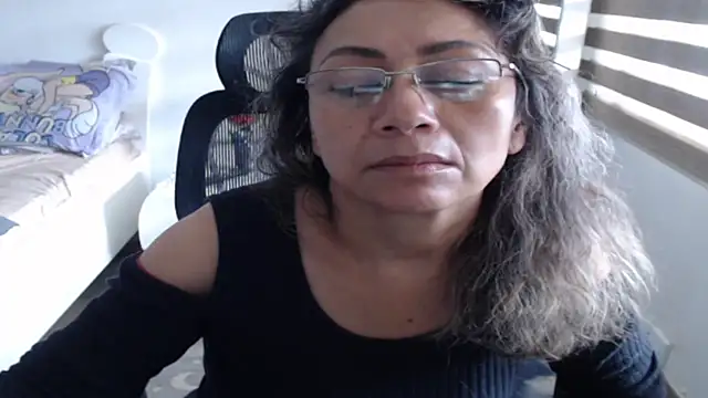 Snapshot of jesy_hot chatting on July 12, 2026, 1:24 pm jesy hot online show from July 12, 2026, 1:24 pm