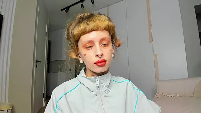 Snapshot of FlowerOfSin2001 chatting on March 13, 2026, 4:35 pm FlowerOfSin2001 online show from March 13, 2026, 4:35 pm