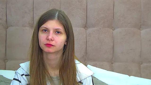 AudreyBarlow online show from March 15, 2026, 7:03 am