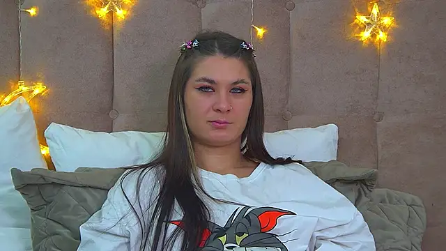 Snapshot of RachelSimpson chatting on December 31, 2024, 12:32 am RachelSimpson online show from December 31, 2024, 12:32 am