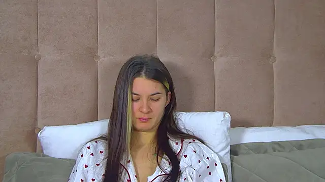 RachelSimpson online show from February 6, 2026, 6:33 pm