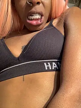 Jasmine FullsShine online show from February 13, 2025, 4:00 am