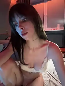 Snapshot of Bastet chatting on February 28, 2026, 5:58 pm Bastet online show from February 28, 2026, 5:58 pm