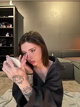 Snapshot of Bastet chatting on March 18, 2026, 6:44 pm Bastet online show from March 18, 2026, 6:44 pm