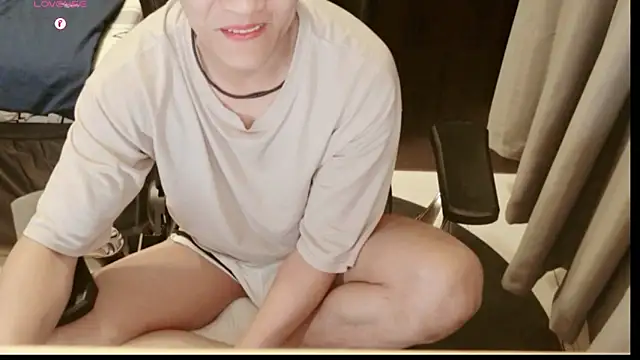 Canto-Dvng online show from December 18, 2025, 1:17 pm