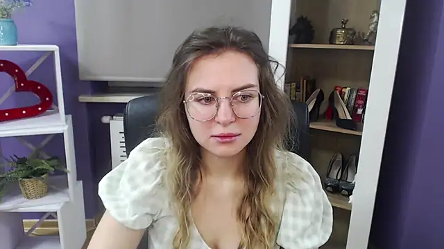 Snapshot of Zoey_Erotic chatting on January 17, 2025, 6:26 am Zoey Erotic online show from January 17, 2025, 6:26 am