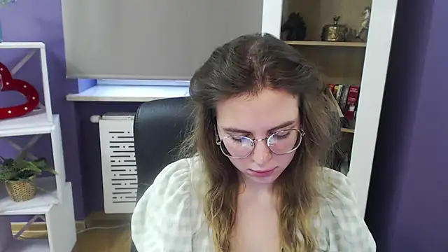 Snapshot of Zoey_Erotic chatting on January 17, 2025, 9:28 am Zoey Erotic online show from January 17, 2025, 9:28 am