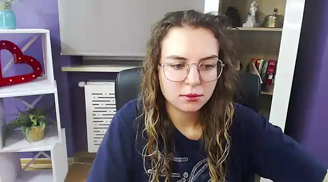 Snapshot of Zoey_Erotic chatting on January 31, 2025, 5:19 am Zoey Erotic online show from January 31, 2025, 5:19 am