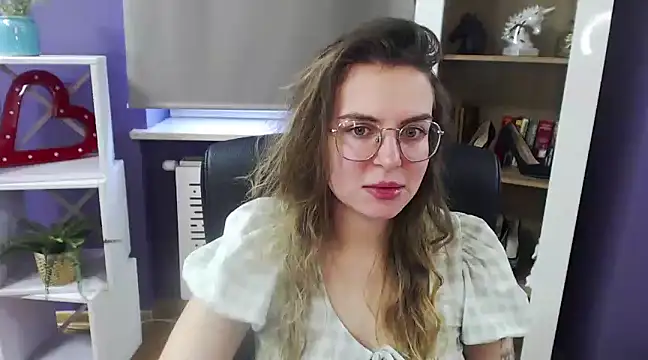 Snapshot of Zoey_Erotic chatting on February 11, 2025, 8:48 am Zoey Erotic online show from February 11, 2025, 8:48 am