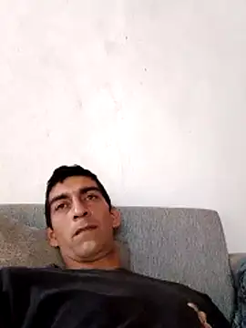 Elverguditojaja online show from February 25, 2026, 5:22 pm