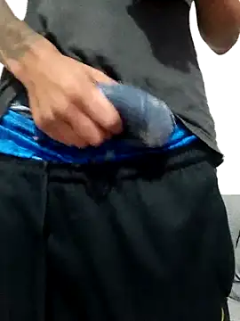 Elverguditojaja online show from March 23, 2026, 9:19 pm