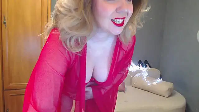 Cute sun online show from May 3, 2026, 5:08 pm