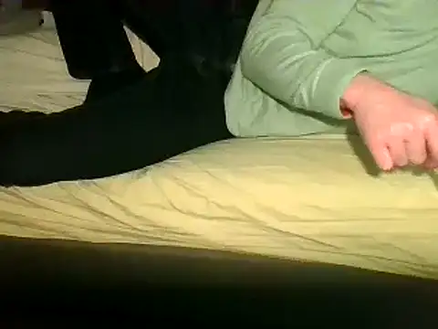 MmaxX004 online show from March 22, 2025, 10:26 pm