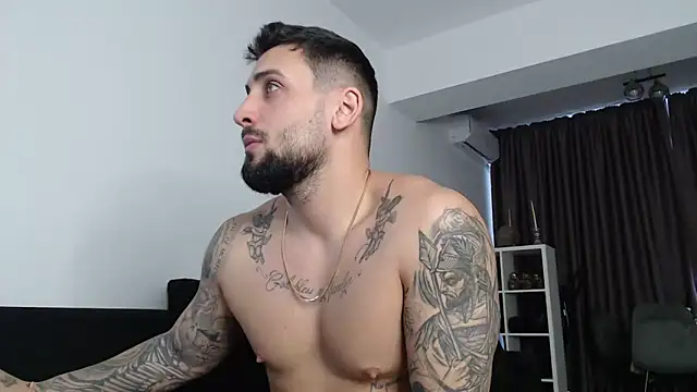 Snapshot of _DylanGreen chatting on October 29, 2025, 9:55 am  DylanGreen online show from October 29, 2025, 9:55 am