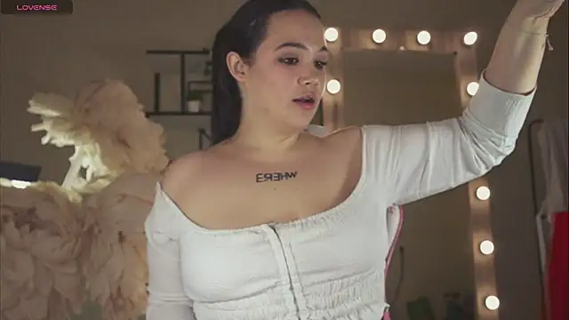 Chery Lady22 online show from January 14, 2025, 6:24 am