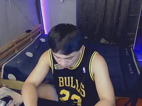 princeJayX online show from May 9, 2026, 3:34 am