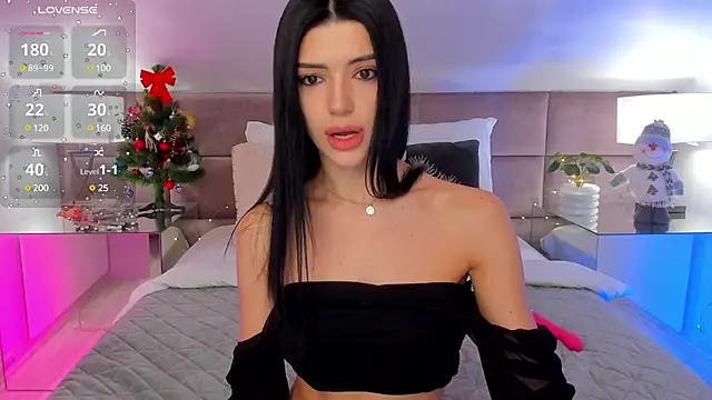 JasmiLyn online show from December 13, 2024, 2:21 am