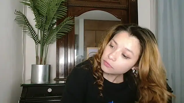 3littleschoolteens online show from January 25, 2025, 5:29 am