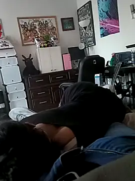 3littleschoolteens online show from January 26, 2025, 1:36 pm