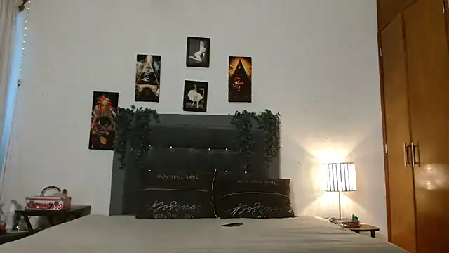 3littleschoolteens online show from December 18, 2025, 8:15 pm